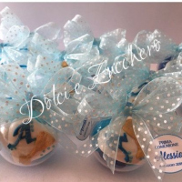 Bomboniere per comunione blu con confetti decorati con calice_IMG_9907