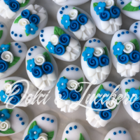 confetti classici decorati con fiori