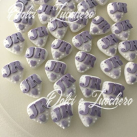 confetti cuoricino  decorati con iniziali e cuoricino
