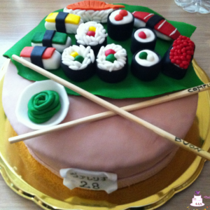 Torta decorata Compleanno Sushi cake 1