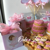 Confetti-e-minicake-per-sweet-table