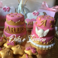 Minicake-e-confetti-sweet-table