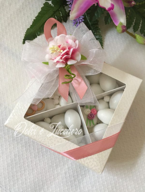 Scatola degustazione Matrimonio con confetti decorati