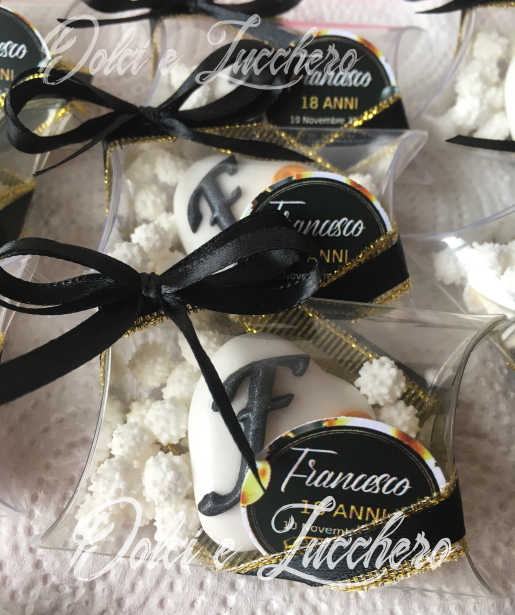 Segnaposto 18° Compleanno con Confetto Magnum Decorato